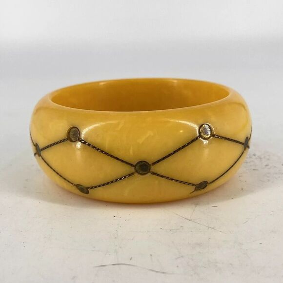 Rare Butterscotch Bakelite Bangle Bracelet Brass Injection Dot - Picture 1 of 5